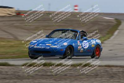 media/Mar-30-2025-Speed Ventures (Sun) [[39e6b1441d]]/Black/Session 3 (Outside Grapevine)/